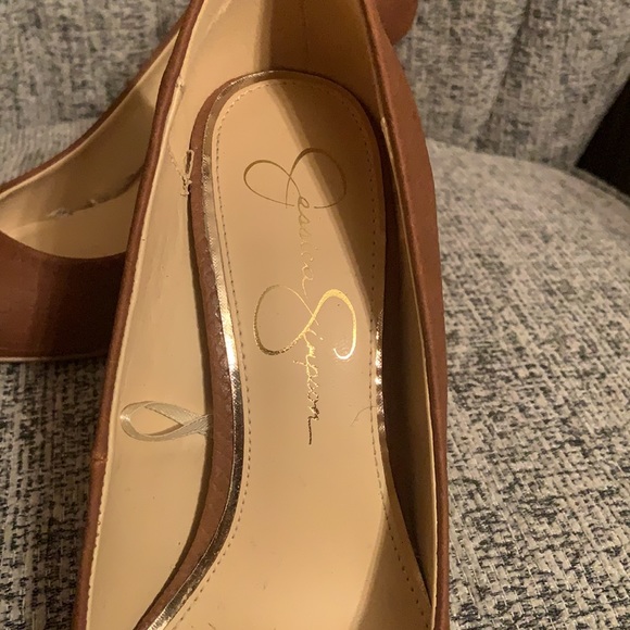 Jessica Simpson Heels. Size 7 - Picture 2 of 4